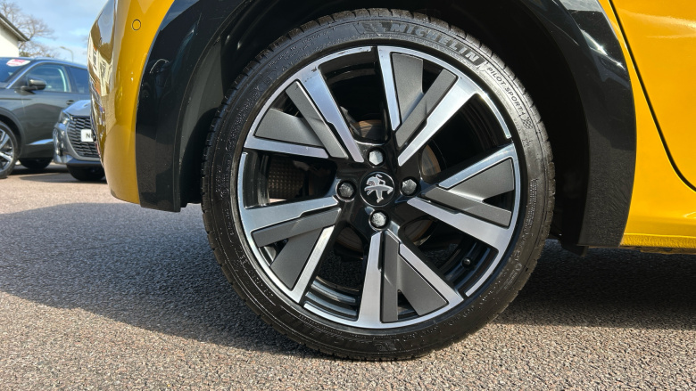 Peugeot 208 1.2 PureTech 130 GT 5dr EAT8 Petrol Hatchback